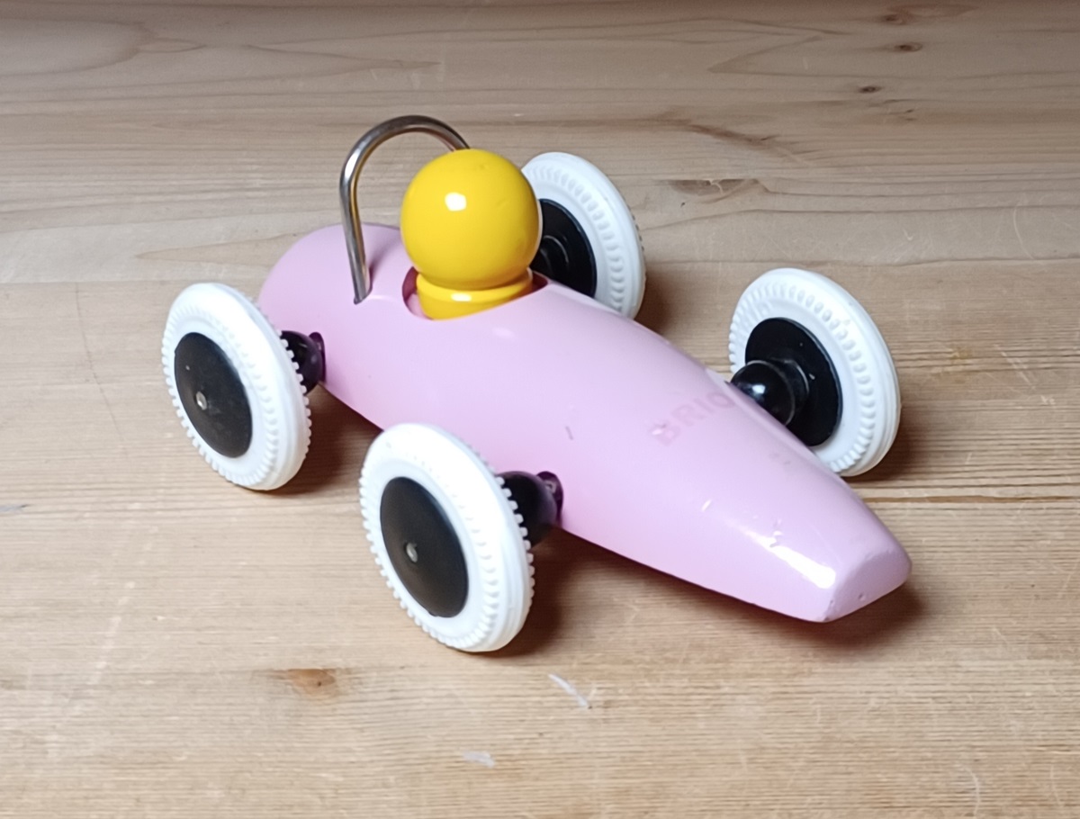 0225 Brio racer