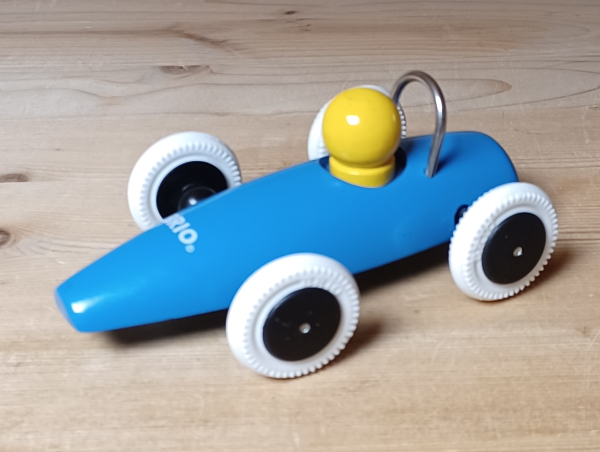 0225 Brio racer