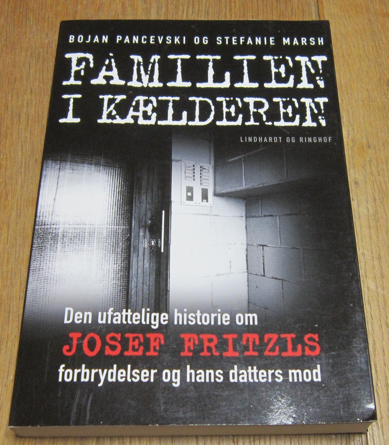 Familien i kælderen