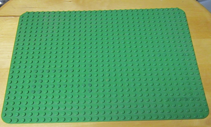 0130 Lego plade 24 * 32